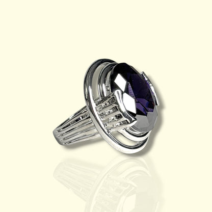 Violet - Sterling Silver with Ametist Ring