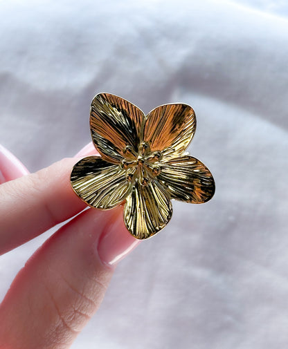 Cinco Pétalos Ring