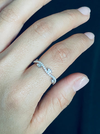 Laurel - Sterling Silver Ring