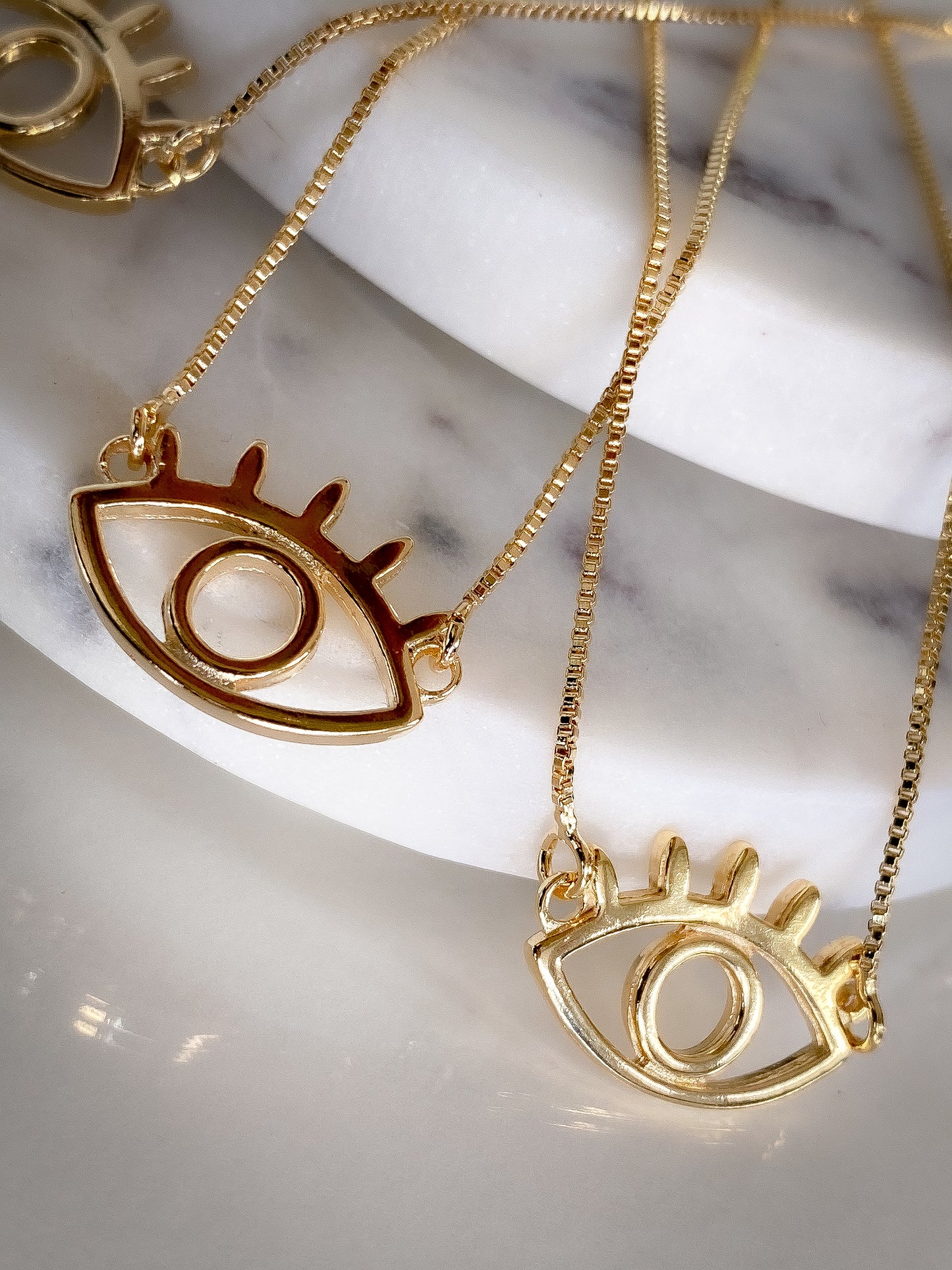 Gold Eye - Necklace