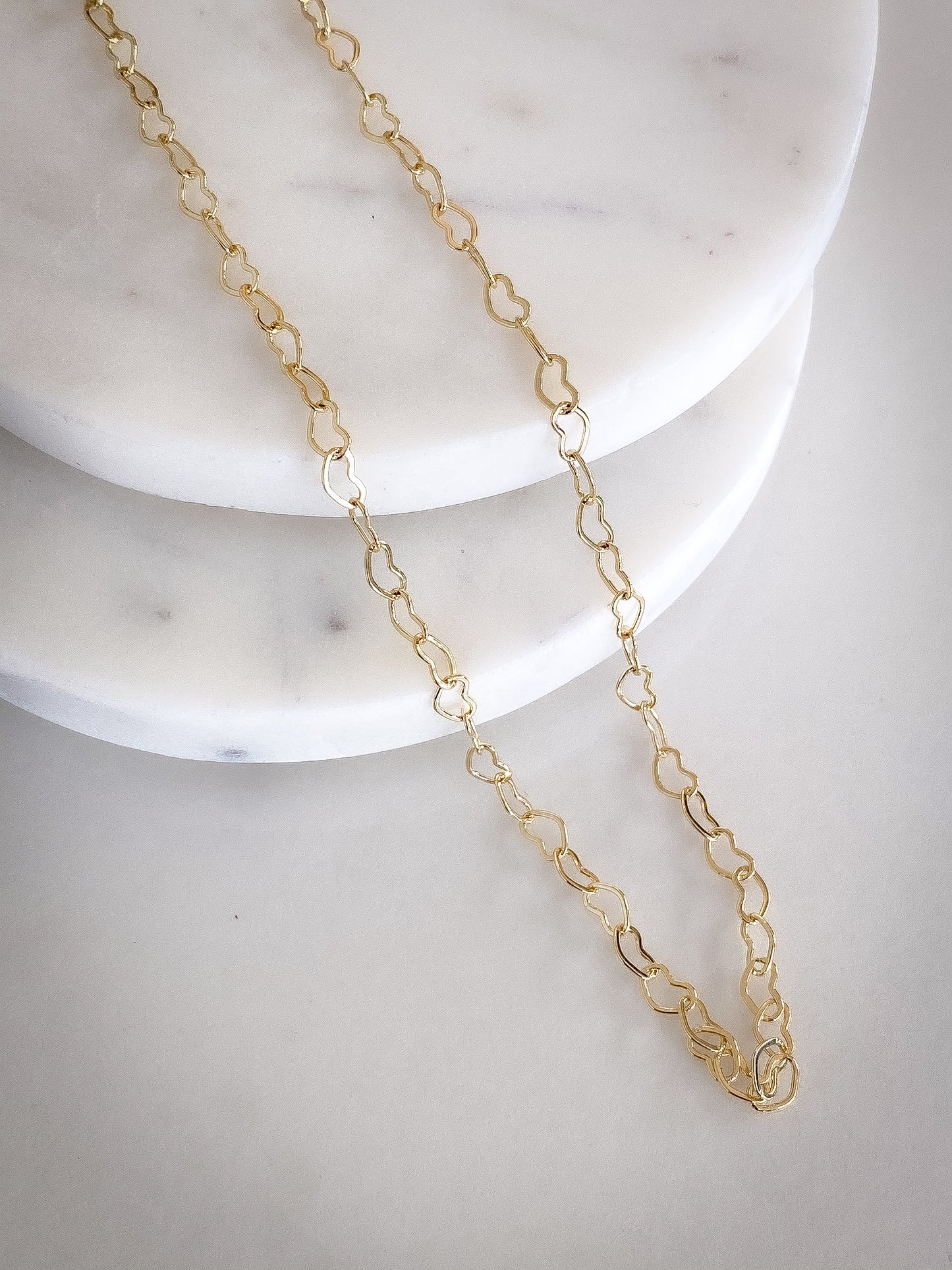 Golden Choker Heart - Necklace